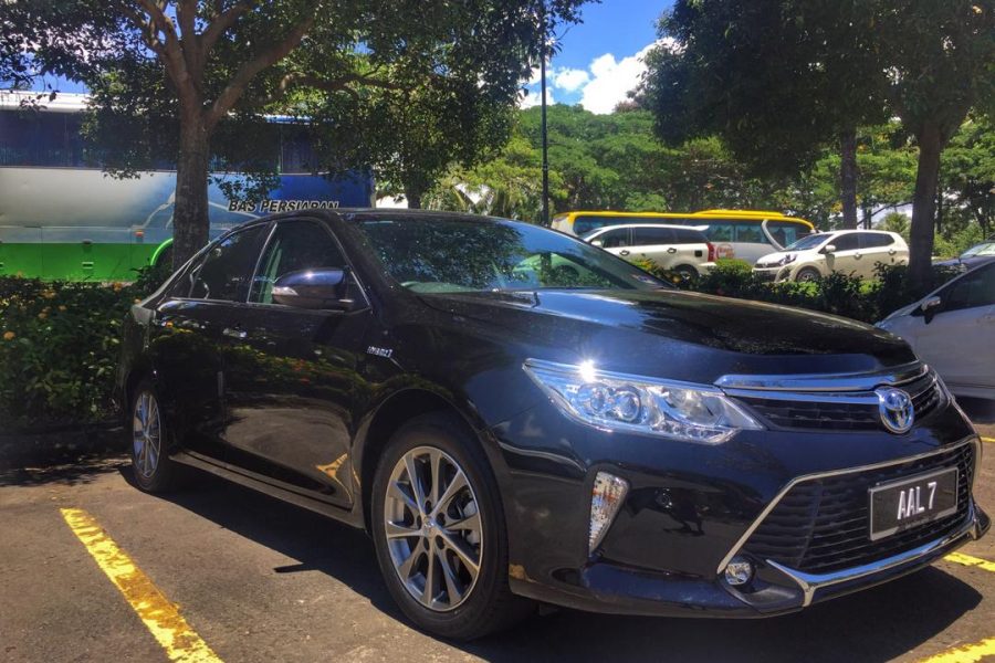 Toyota Camry Hybrid