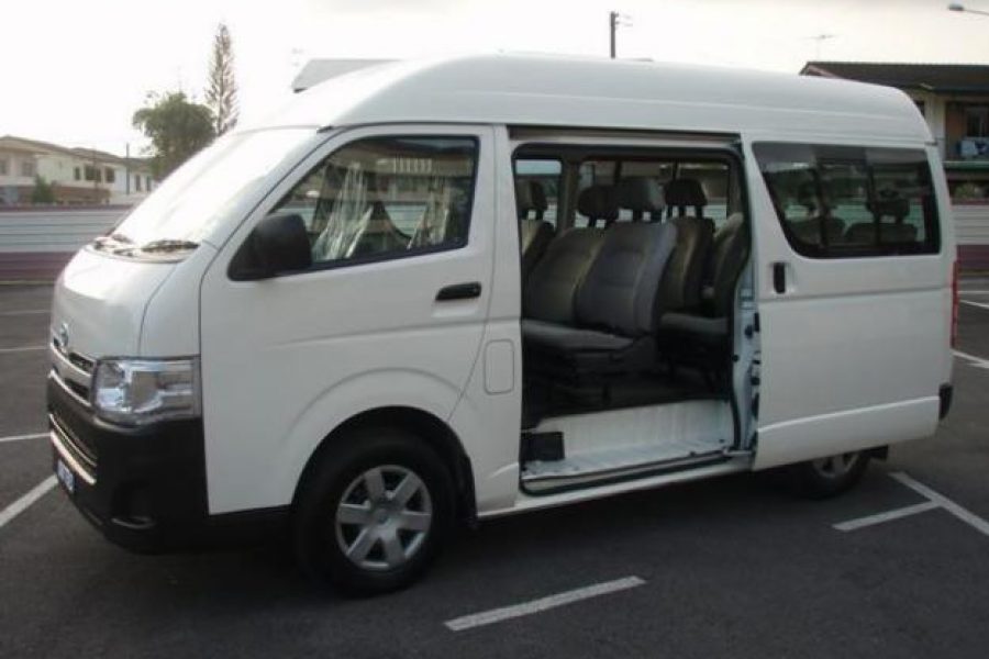 Van Toyota Hiace 2.5 Turbo